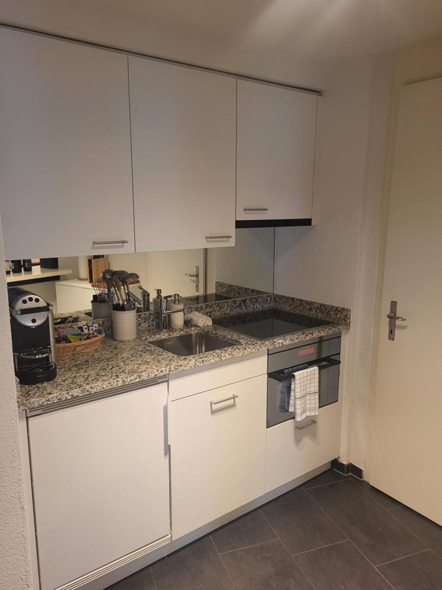 Stylish Apartment In The Heart Of Zug By Airhome Стая снимка